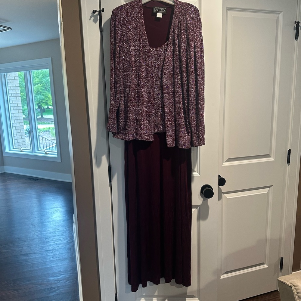 Alex Evenings petite 2 Piece Burgundy Long Dress and Shimmer Jacket